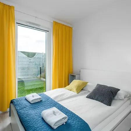 Exclusive With Terrace By Renters *
