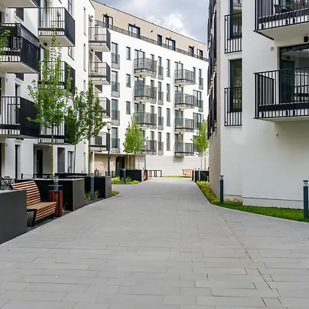 Exclusive With Terrace By Renters Apartment Poznan